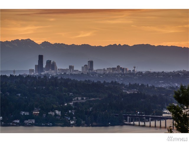 For Sale: 4446 Somerset Blvd SE Bellevue, WA 98006