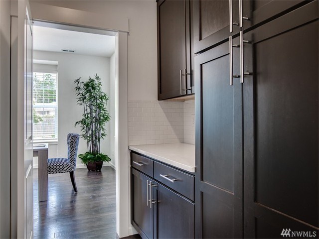 For Sale: 11890 SE 64th St Bellevue, WA 98006