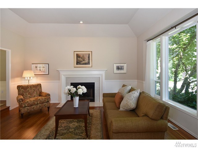 For Sale: 15173 SE 66th St Bellevue, WA 98006