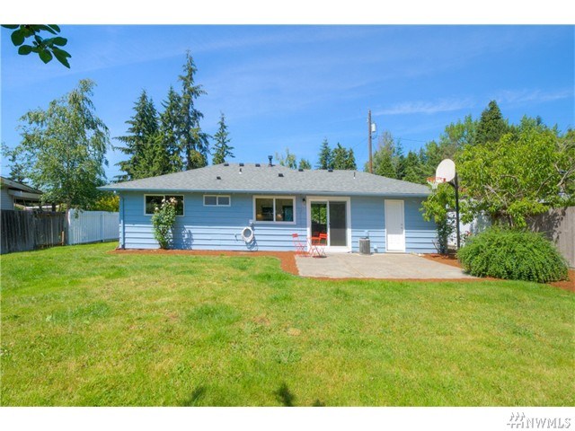 For Sale: 15527 SE 8th St Bellevue, WA 98007