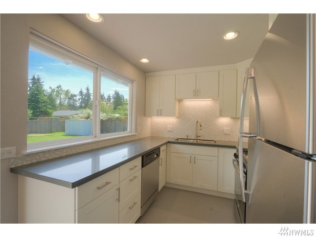 For Sale: 15527 SE 8th St Bellevue, WA 98007
