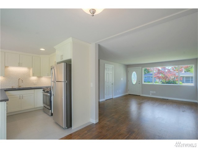 For Sale: 15527 SE 8th St Bellevue, WA 98007
