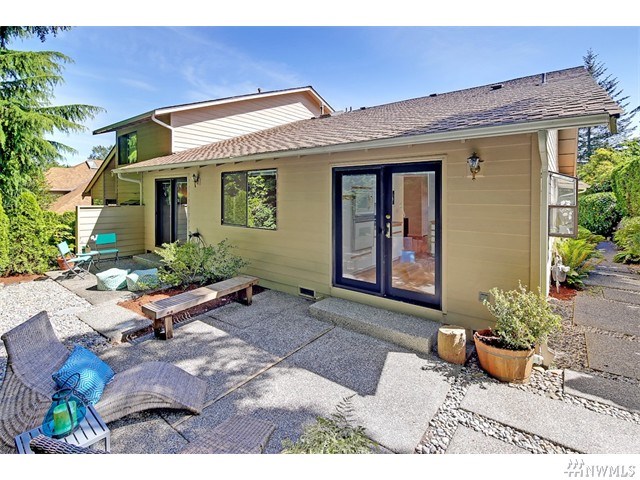 For Sale: 16182 SE 33rd Cir Bellevue, WA 98008