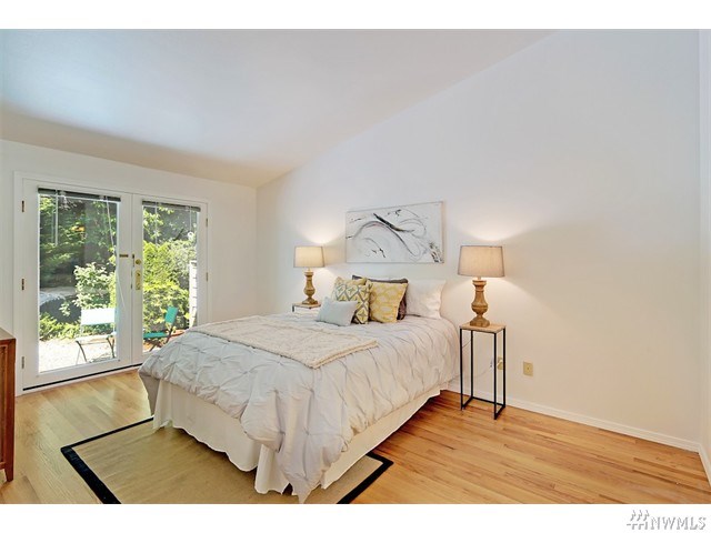 For Sale: 16182 SE 33rd Cir Bellevue, WA 98008