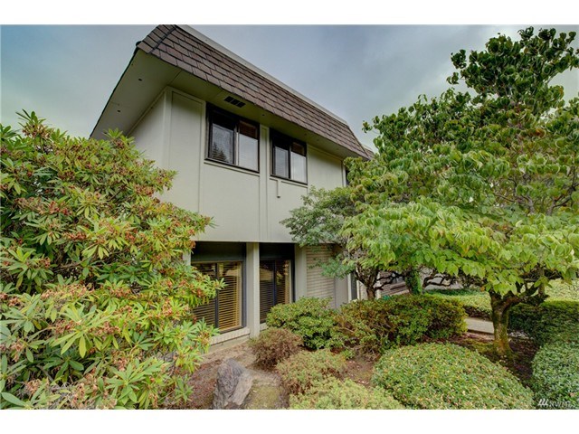 17050 Northup Way #33