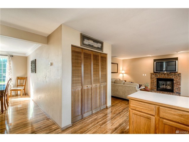 24180 Buena Vista Dr