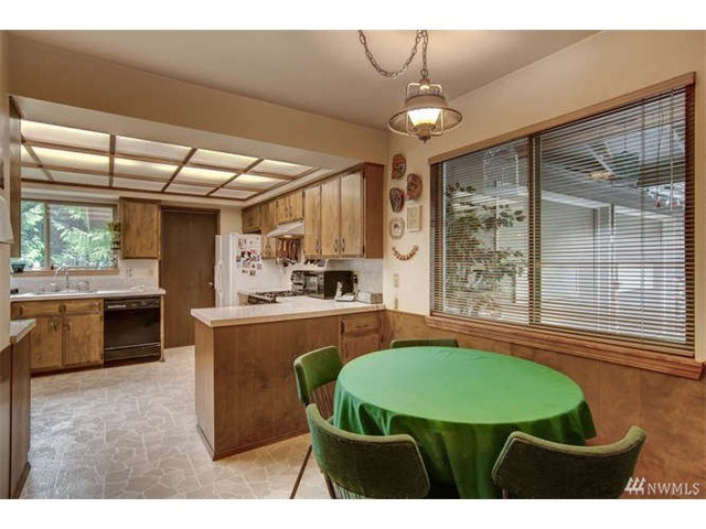 15326 12th Ave W