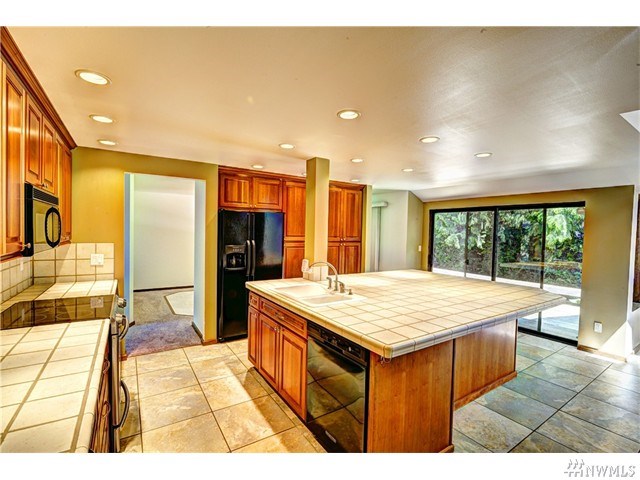 For Sale: 17517 18th Dr SE Bothell, WA 98012