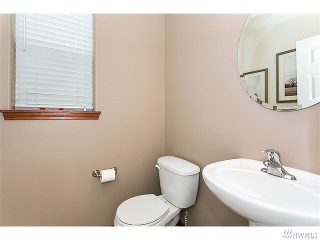 14726 45th Ave SE Bothell, WA 98012