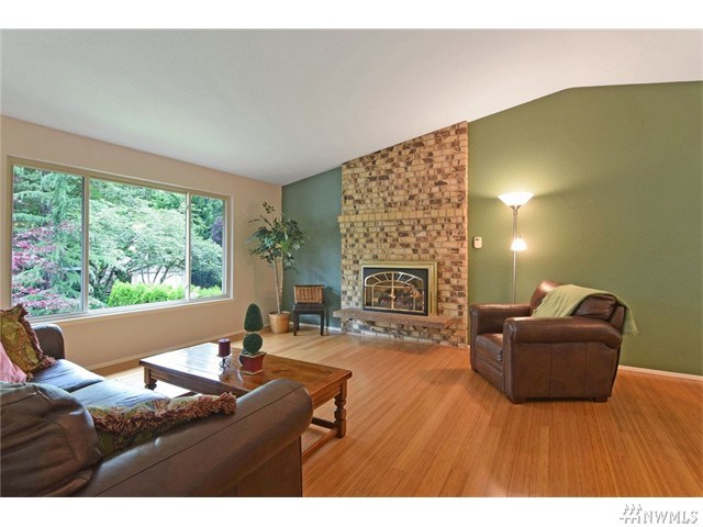 For Sale: 16431 29th Dr SE Bothell, WA 98012