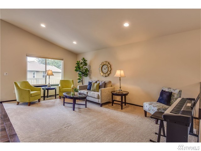 For Sale: 19633 1st Ave SE Bothell, WA 98012