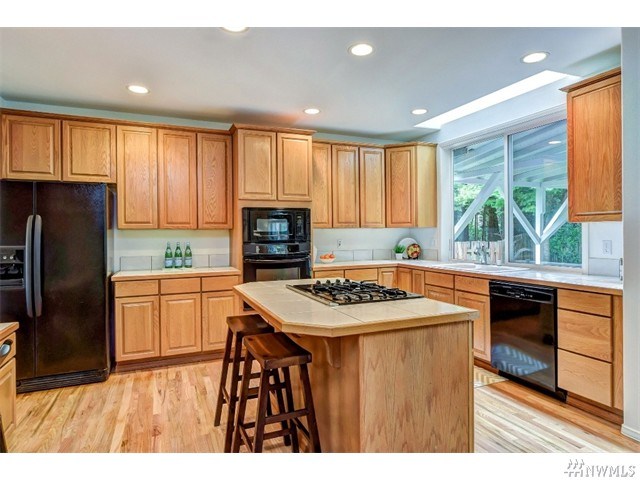 For Sale: 19320 3rd Ave W Bothell, WA 98012