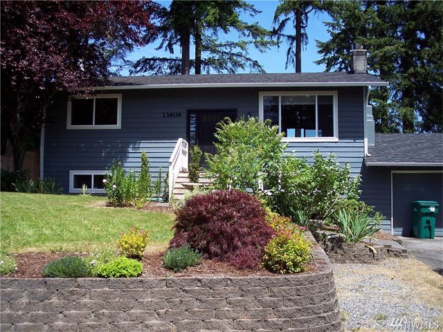 For Sale: 13609 30th Dr SE Bothell, WA 98012