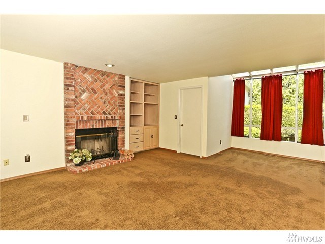 For Sale: 1928 Mill Pointe Dr SE Bothell, WA 98012