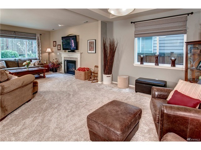 604 194th Pl SE
