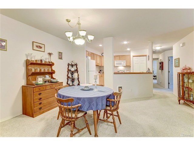 2201 192nd St SE #V102