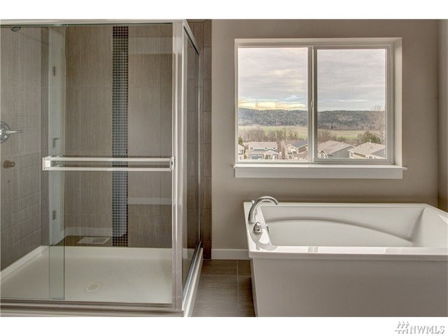 For Sale: 14331 3rd Cir NE Duvall, WA 98019