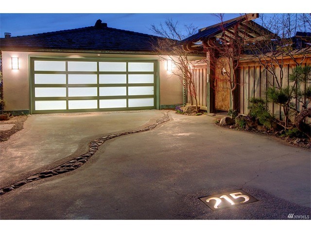 11906 Marine View Dr