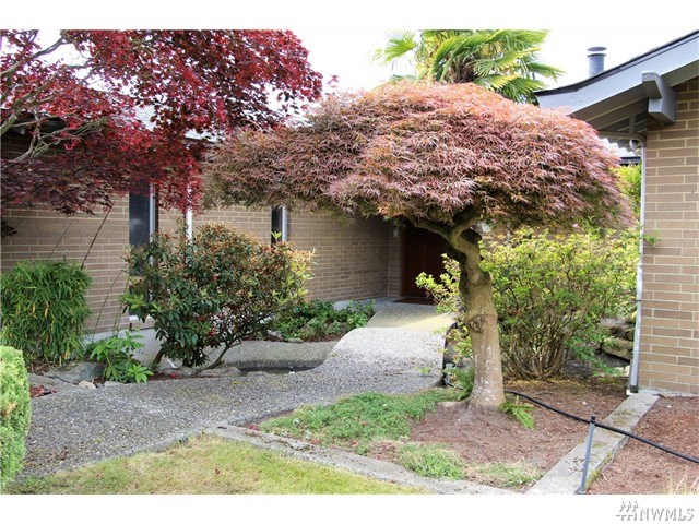 For Sale: 321 12th Ave N Edmonds, WA 98020