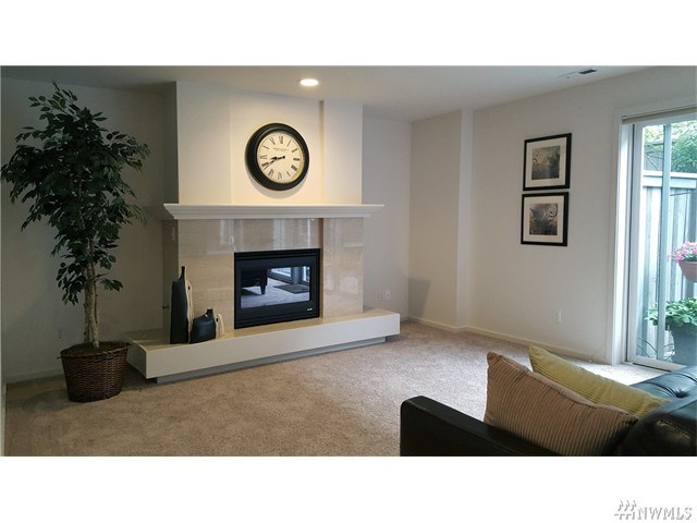 For Sale: 632 Bell St #102 Edmonds, WA 98020
