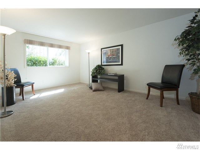 For Sale: 632 Bell St #102 Edmonds, WA 98020