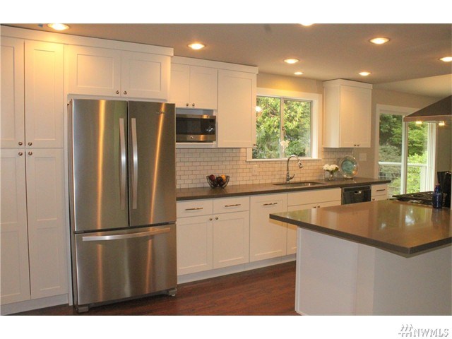 For Sale: 9813 240th Pl SW Edmonds, WA 98020