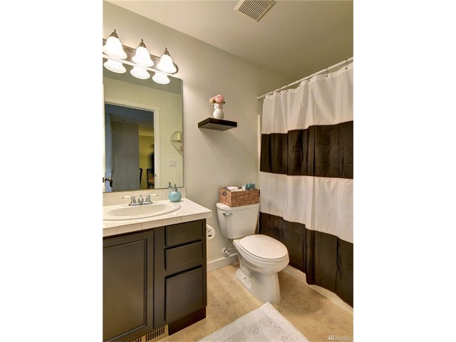 16125 Juanita Woodinville Way #307