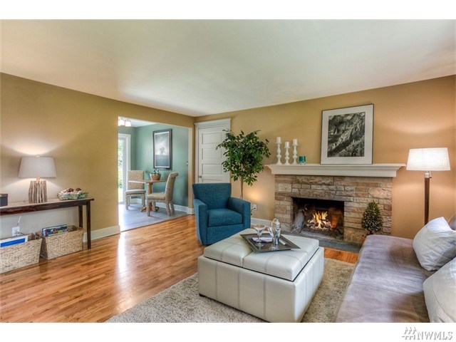 For Sale: 23523 2nd St W Bothell, WA 98021