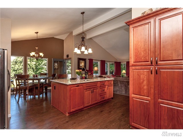 For Sale: 31304 42nd Pl SW Federal Way, WA 98023