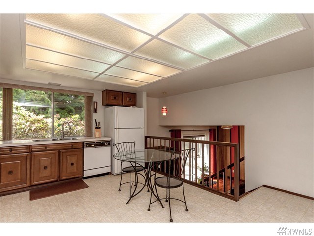 For Sale: 3235 SW 326th St Federal Way, WA 98023