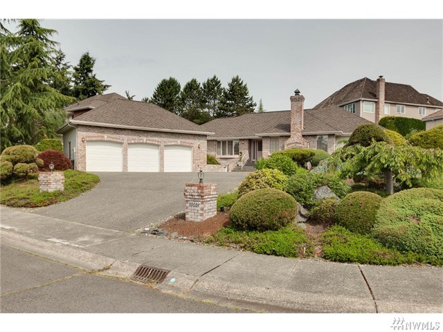 For Sale: 33664 7th Ct SW Federal Way, WA 98023