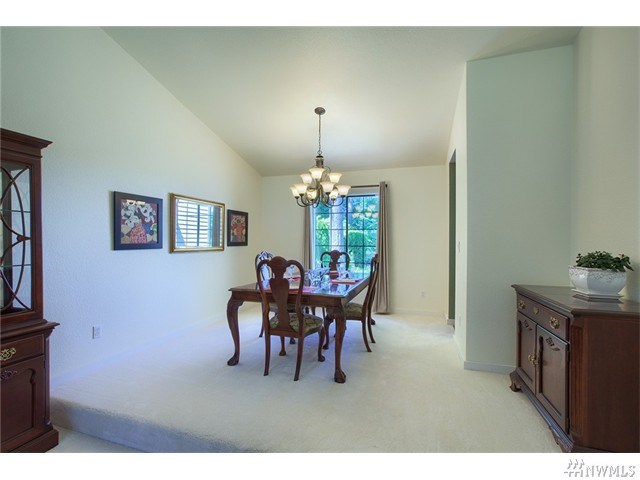 For Sale: 32235 11th Ave SW Federal Way, WA 98023