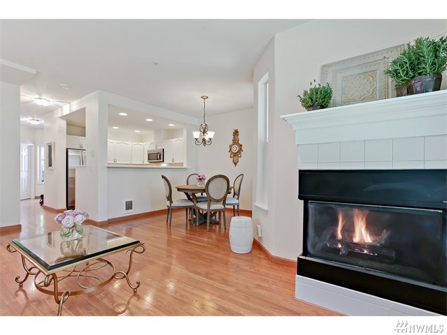For Sale: 5000 NW Village Park Dr #B213 Issaquah, WA 98027