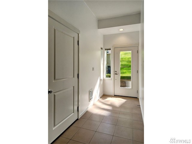For Sale: 97 Sky Ridge Dr NW Issaquah, WA 98027