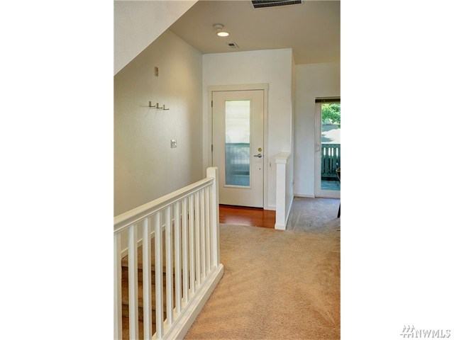 For Sale: 97 Sky Ridge Dr NW Issaquah, WA 98027