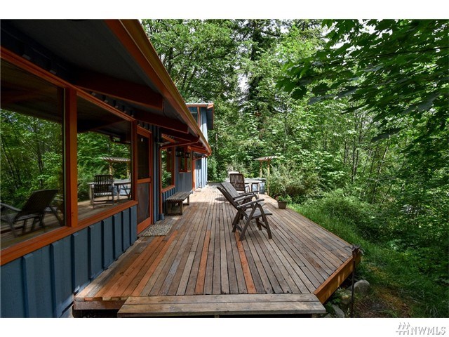For Sale: 26403 SE 166th St Issaquah, WA 98027