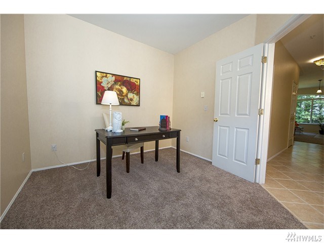 For Sale: 5000 NW Village Park Dr #G240 Issaquah, WA 98027