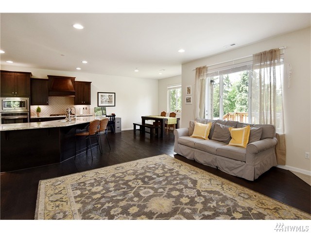 For Sale: 7522 NE 166th St Kenmore, WA 98028