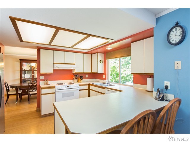 For Sale: 14927 72nd Pl NE Kenmore, WA 98028