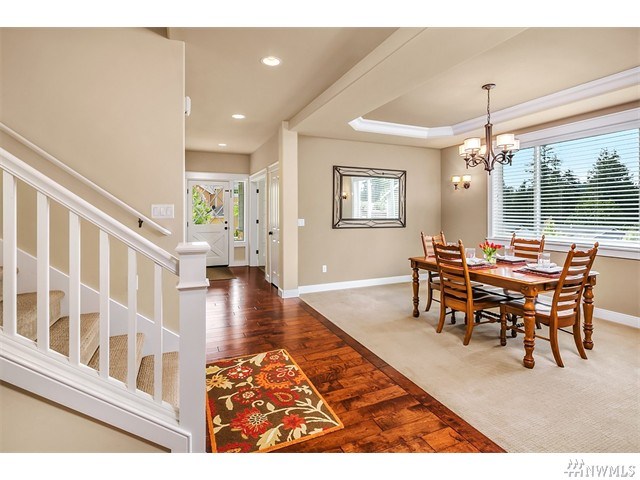For Sale: 5040 240th Pl SE Issaquah, WA 98029