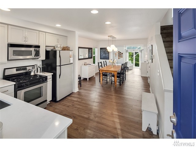 For Sale: 1703 26th Walk NE Issaquah, WA 98029