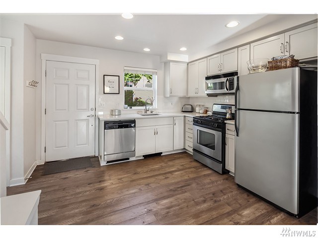 For Sale: 1703 26th Walk NE Issaquah, WA 98029