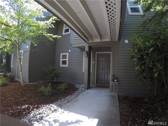 For Sale: 22006 SE 40th Ln #1113 Issaquah, WA 98029