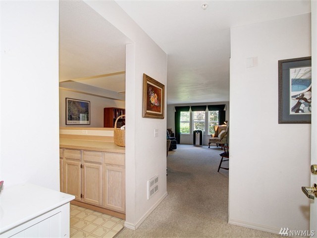 For Sale: 4109 224th Ln SE #110 Issaquah, WA 98029