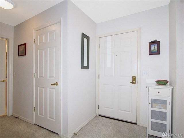 For Sale: 4109 224th Ln SE #110 Issaquah, WA 98029