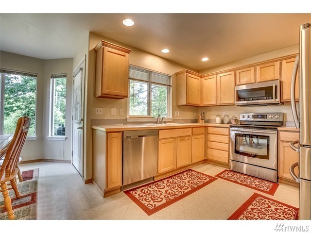 For Sale: 12204 SE 258th Pl Kent, WA 98030