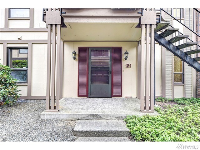 For Sale: 10210 SE 239th St #21 Kent, WA 98031