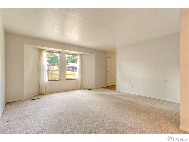 For Sale: 12324 SE 223rd Dr Kent, WA 98031