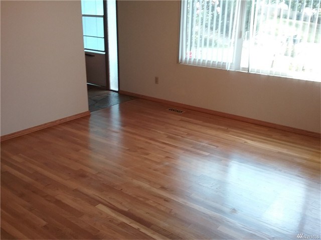 21221 100th Pl SE