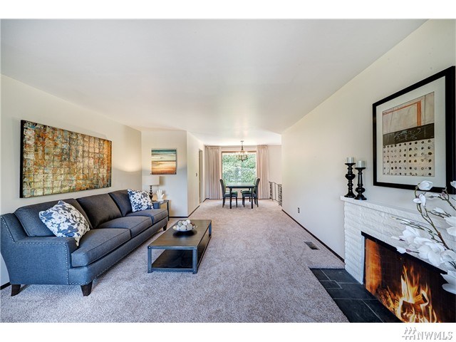 For Sale: 3304 S 249th Pl Kent, WA 98032